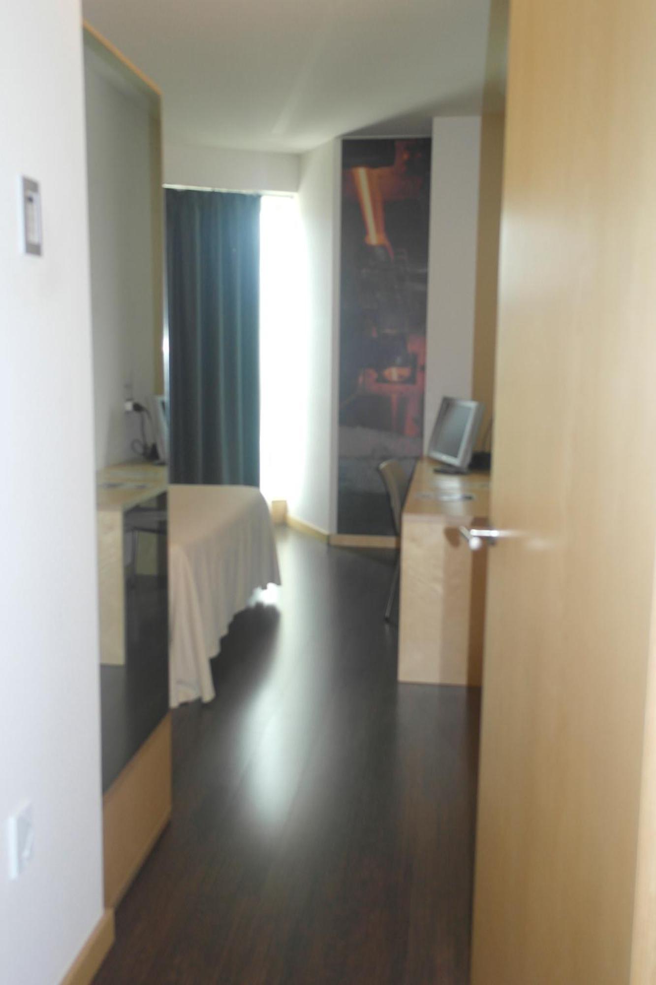 Gobeo Park Hotel Vitoria-Gasteiz Phòng bức ảnh