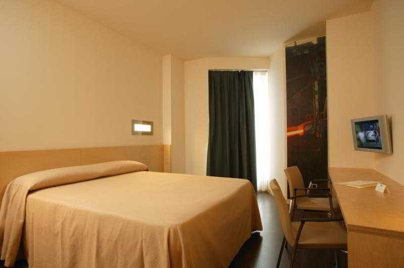 Gobeo Park Hotel Vitoria-Gasteiz Phòng bức ảnh